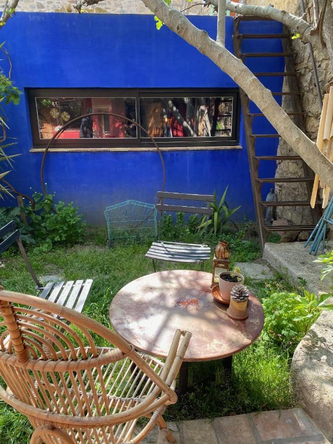 Maison Dans Jardin Villeseque-des-Corbieres Luaran gambar